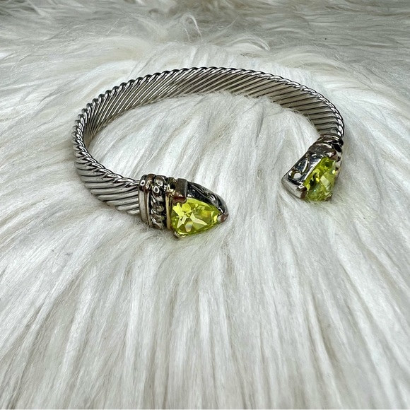 💚 Cable Cuff Bracelet with Peridot Green Gemstones 💚 - Picture 2 of 5